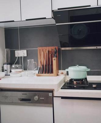 裝修第二套房，最明智的決定，就是沒有聽“專業(yè)人員”的廚房設(shè)計建議！